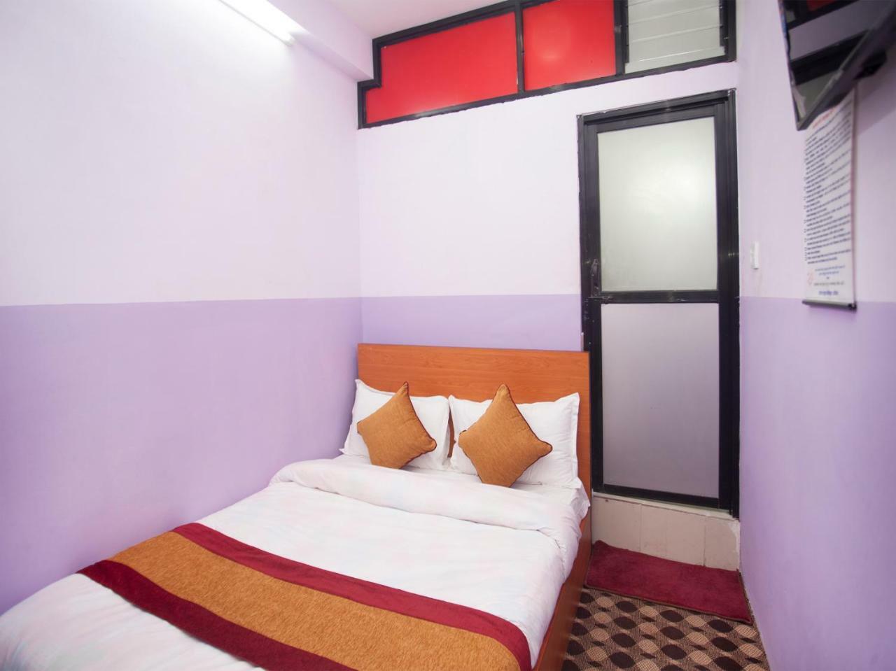 Oyo 341 Hotel Kusum Kohinoore Tokha Exteriér fotografie