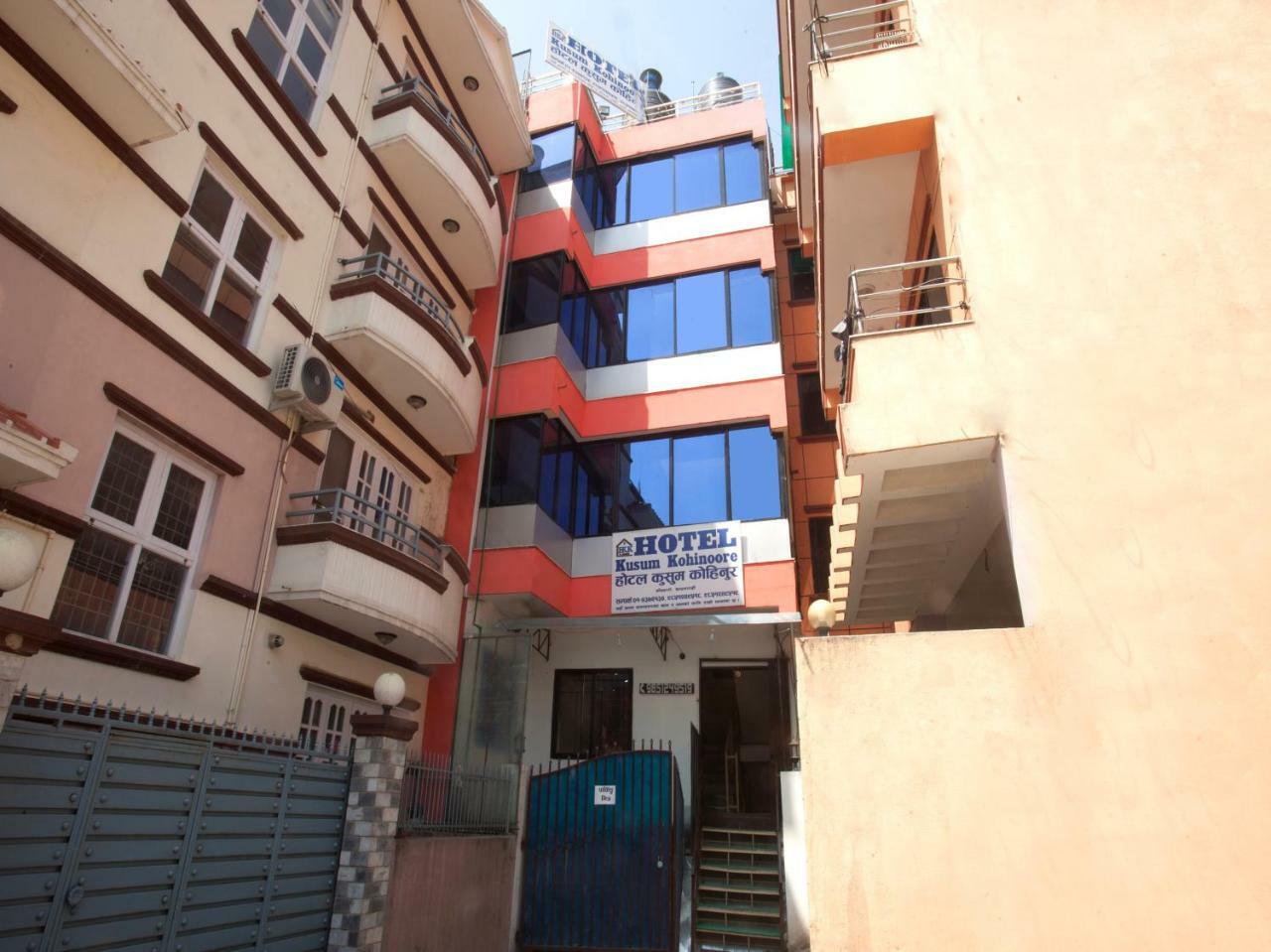 Oyo 341 Hotel Kusum Kohinoore Tokha Exteriér fotografie